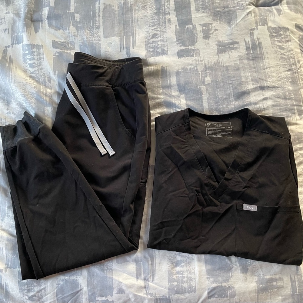 Black Figs Medium Set